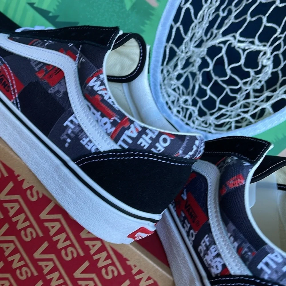 Vans WMNS Old Skool
(Packing Tape) Black/Red/
VN0A4U3BWZ4
Sneakers - Picture 14 of 16